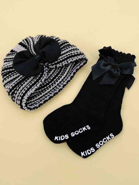 

baby bow decor hat & 1pair bow decor socks she, Yellow