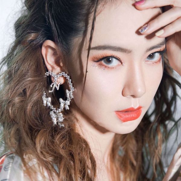 

hbp 2021 new ins fashion temperament with peach heart bowknot letter exaggeration flash diamond big earrings, Silver