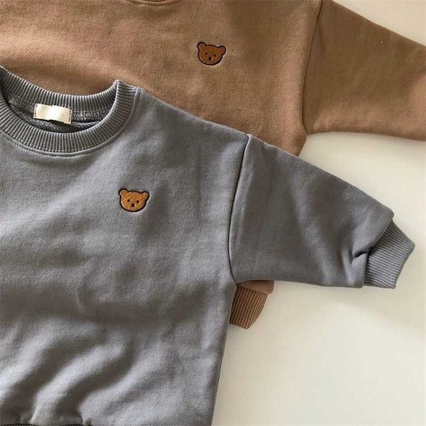 Herbst Kinder Hoodies Jungen Langarm Tops Nette Bär Stickerei Sweatshirt Kinder Mädchen Pullover Baumwolle Kleidung 1-4Y 211110