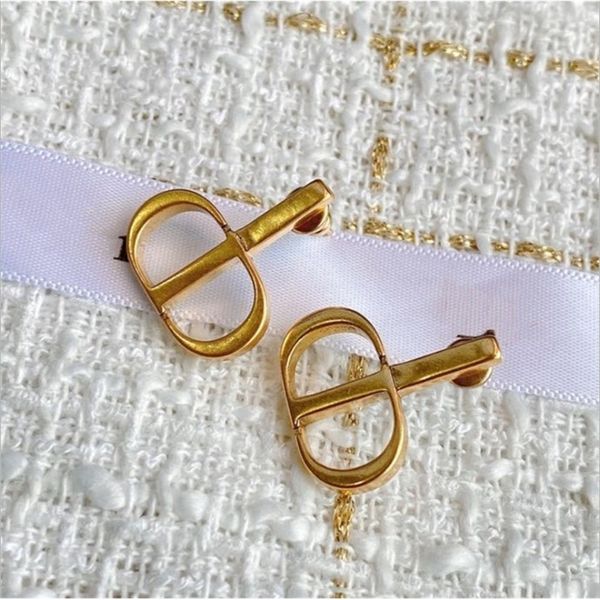 

new earrings autumn and winter brass earrings 925 silver needles