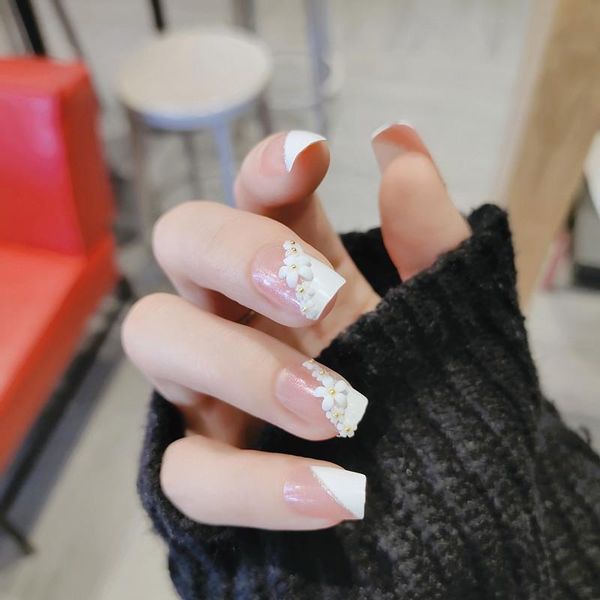 

false nails 24pcs full cover design with flower printed square head glue type fashion wearable finished nail tools for girls, Red;gold