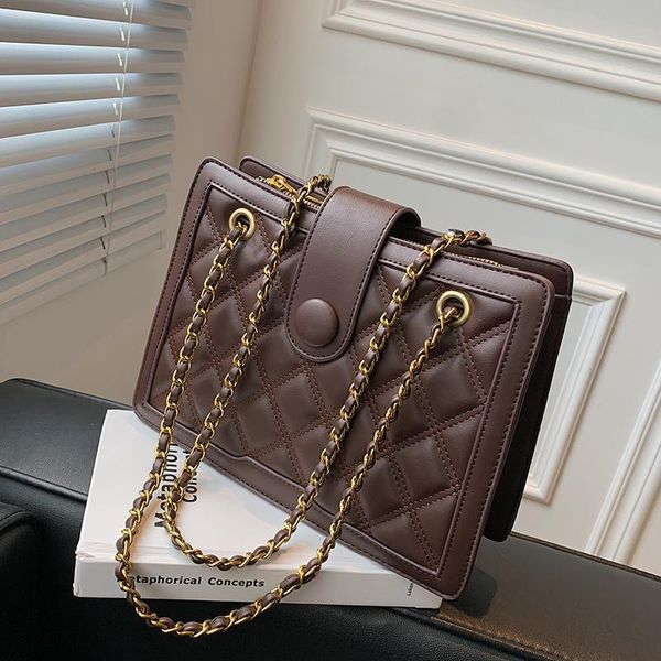 

evening bags niche design rhombus bag 2021 female autumn/winter retro messenger shoulder underarm square width: 26cm