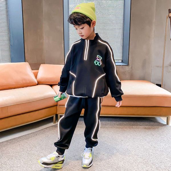 

reflective bear suit boys' children's wear zhongdadong 2021 spring and autumn fashion korean leisure sports two piece set, White