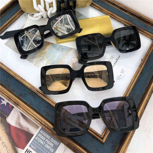 

2022 factory wholesale family fashion personality sunglasses star with chain big box sunglasses gg0780s, White;black