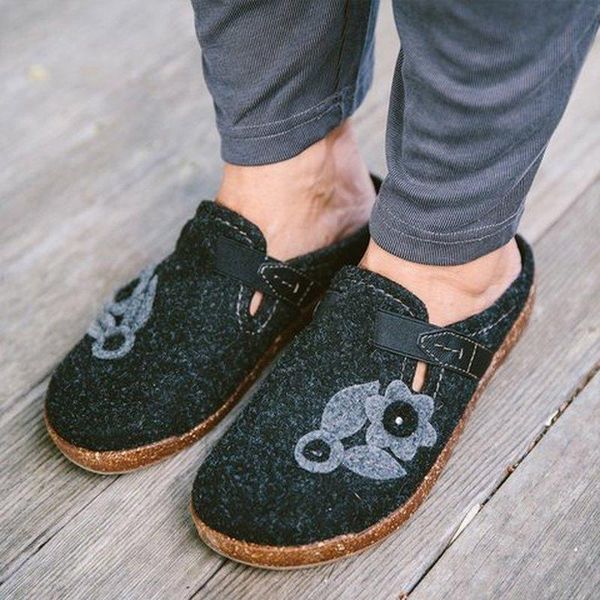 

slippers women summer flock beach sandals flat casual shoes woman luxury slides lazy lady mujer sapato feminino n223, Black