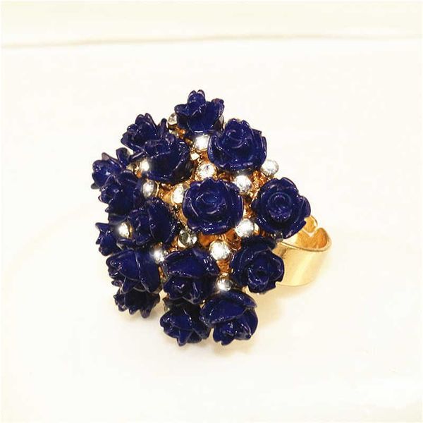 

wedding rings fashionable women's rose ring with purple round engagement jewelry gift, Slivery;golden