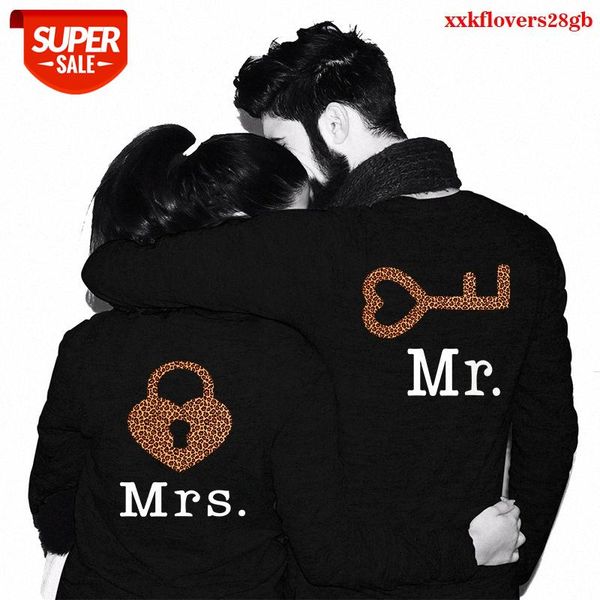 

mrs and mr english letter printing couple wear casual sweater sports collarless plus velvet pullover #o62t, Black