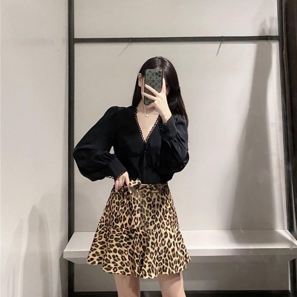 

women's blouses & shirts 2021 autumn stitching drape blouse v-neck buttoned bubble long-sleeved loose oversized shirt, White
