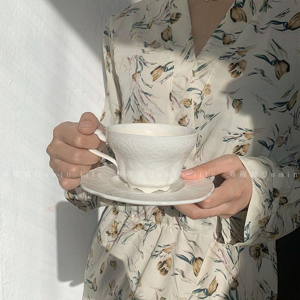 

cups & saucers french style white espresso mugs vintage porcelain embossed coffee home koffie kopjes kitchen dining bar ef50cs