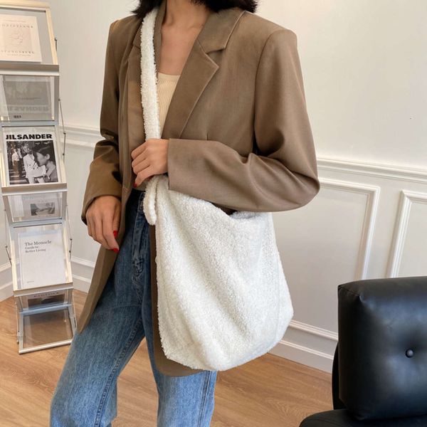 

hbp korean fashion versatile plush handbag leisure women's one shoulder large capacity shopping bag