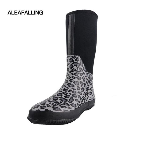 

boots special waterproof material rubber shoes leopard light rain breathable wear-resistant rainshoes women's fashion, Black