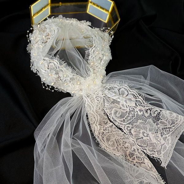 Veli da sposa The Super Xiansen Series Po Vintage Lace Hat Abito da sposa Velo corto Stile da viaggio coreano