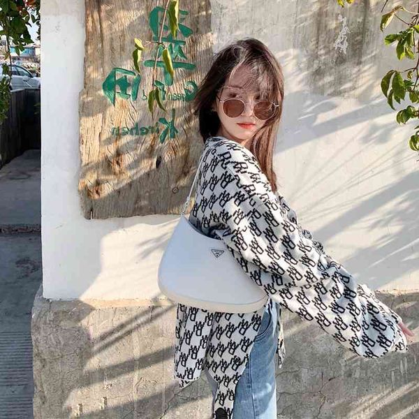

luxury handbags and storage minority design leather women's 2021 summer new p family armpit ins french triangle standard single shoulde