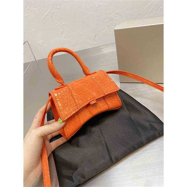 

hanghhangbag luxury designer fashion hand handbag handbags backpack wallet purse shoulder crossbody tote bags mini bag shop style sprin