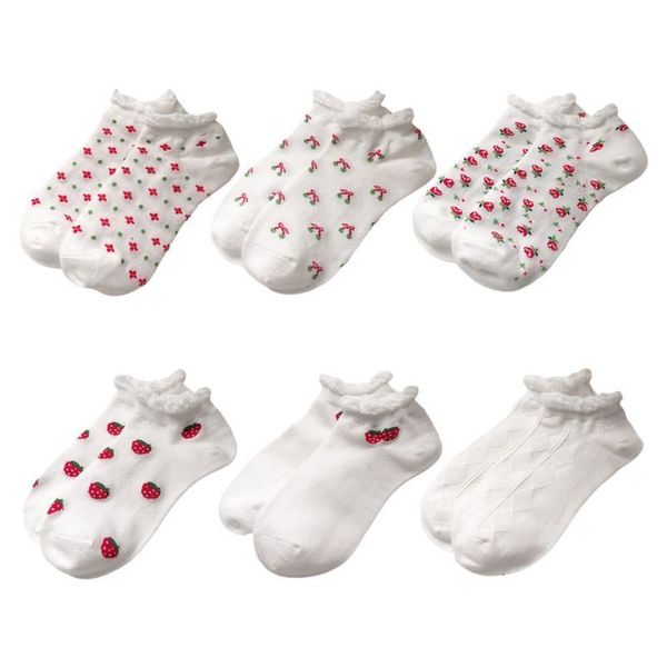 

women bubble ee boat cute strawberry flowers cato short socks x5xd, Black;white