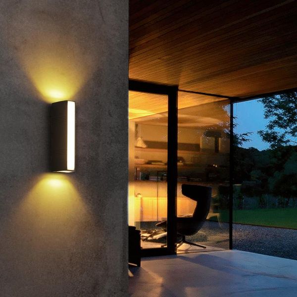 

wall lamp outdoor up and down the balcony corridor aisle garden induction door