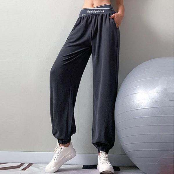 

yoga outfit 2021 girls' loose sweatpants quick drying leggings running pants autumn and winter high waist slim harun