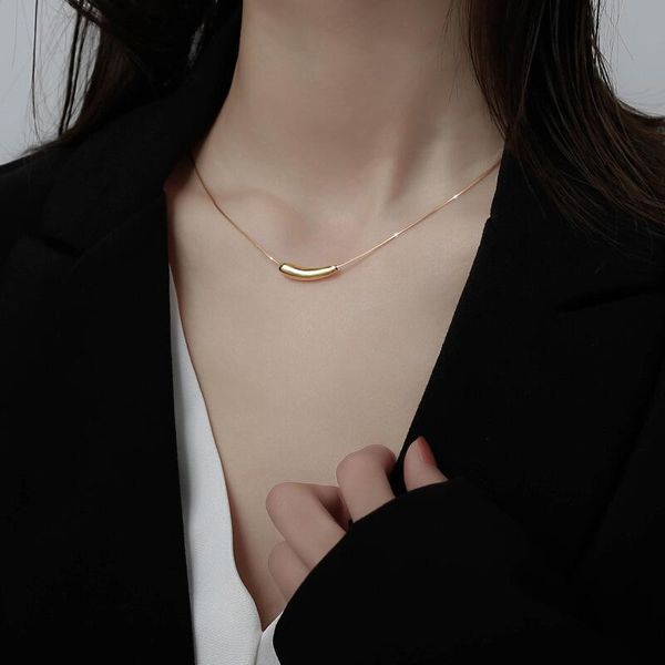 

chains ladies fashion necklace elbow niche design sense cold wind simple temperament personality clavicle chain female, Silver