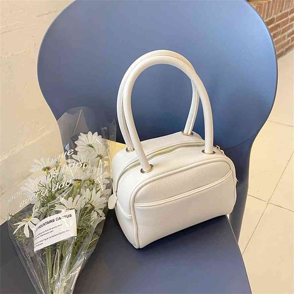

korean early spring new niche litchi pattern handbag fashion versatile hand pillow box shaped small square bag