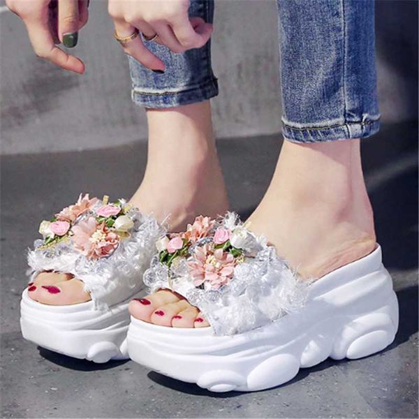 

2021 summer new platform outside sandals fashion mixed colors lace flowers slippers 9cm wedges open toe girl dress shoes, Black