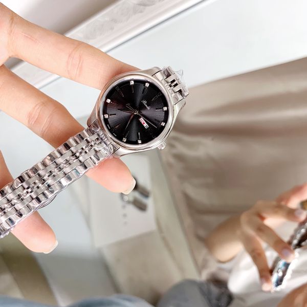 

binda high grade lovers watch with diamond waterproof classic fashion leisure trend calendar, Slivery;brown