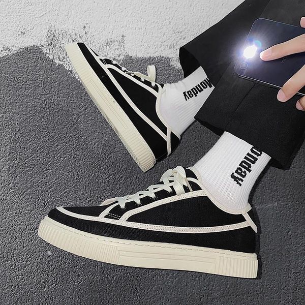 

2021 autumn korean fashion canvas breathable student casual men's board sho, Black
