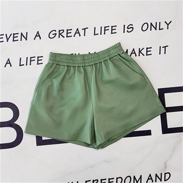 

2021 female spring genuine sheep leather shorts e45 72ez, White;black