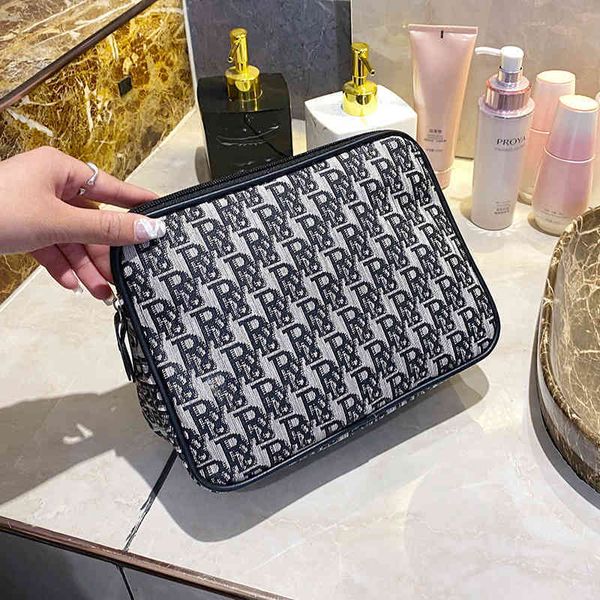 

2022 latest models handbag wholesale direct travel simple portable large capacity korean skin care products storage waterproof wash