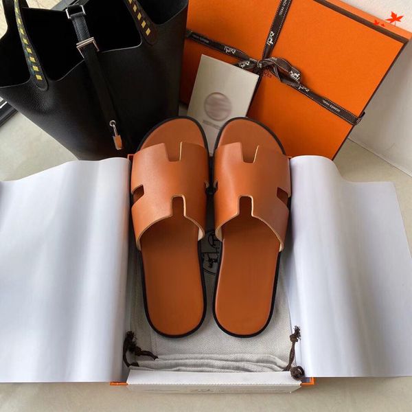 

2021 slipper designer slide summer sandals fashion men beach indoor flat flip flops leather luxurys shoes mens slippers with box size 39-45, Black