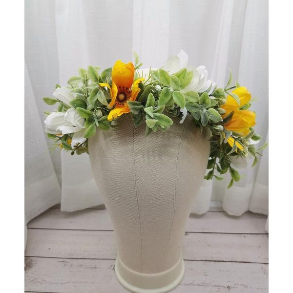 

diasy flower women wedding flower crown pgraphy headband hair accessories headdress girl floral garland wedding qyllut