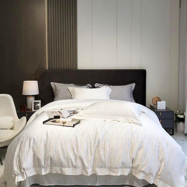 

bedding sets 4 pieces luxury set white grey pink blue duvet covers with colorful lines embroidery 100% cotton bedclothes  king