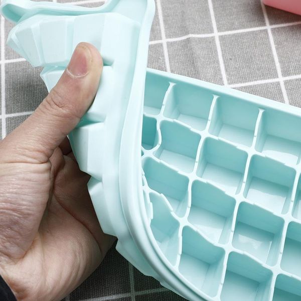 

baking moulds home food box ice grid tray with lid shovel set cube maker silicone mold diy creative shape kitchen