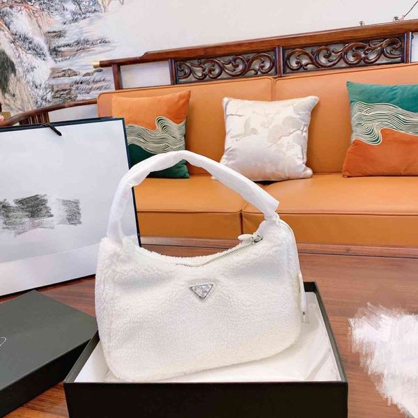 

design s 2021 dumpling bucket korean version small soft handle knitting solid color pocket white open bag