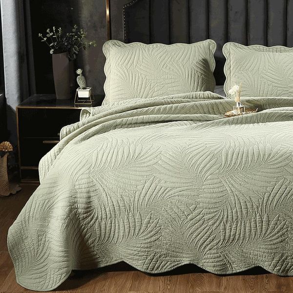 

comforters & sets quality bedspreads on the bed quilt set 3pcs quilted blanket cover embroidered shams king queen size coverlet