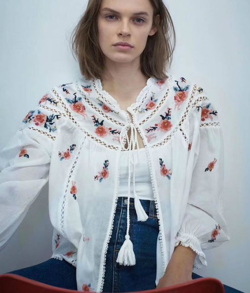 

2021 new lantern long sleeve floral embroidery blouses shirt women vintage white cotton autumn blouse tunic blusas iax5, Black;brown