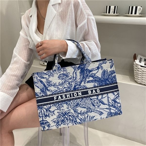 

factory store shop bag 2022 spring and summer new fashion net red large capacity embroidery shopping bag shoulder women's hand tote 1s9