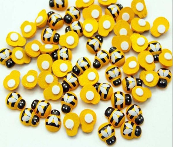 500 adet / grup Mini Ahşap Arı Beetle Ladybug DIY Uğurdu Buzdolabı Mıknatıs Minyatür Süsler Duvar Pencere Sticker Moss Şişe Masaüstü Dekor DH8585