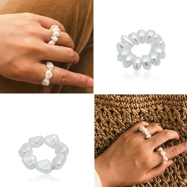 

simple baroque shaped pearl elastic ring, Silver