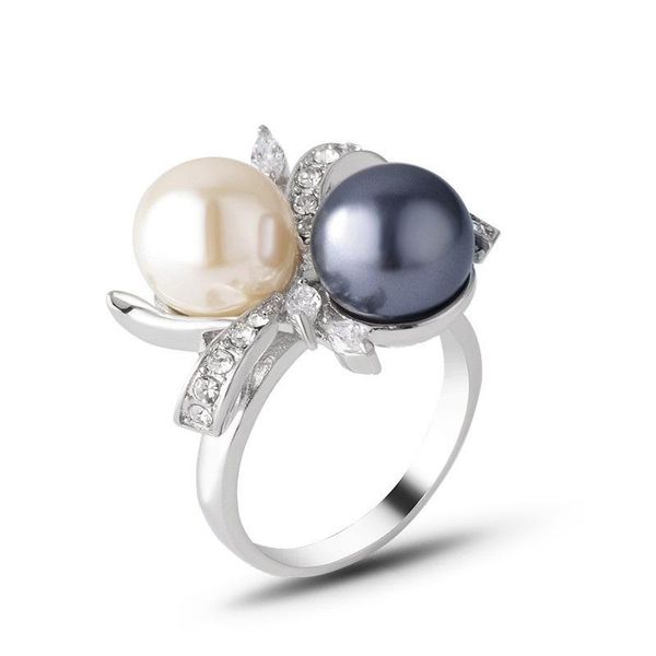 Fedi nuziali 2021 Anello di perle bianche e nere alla moda per donna Fiore di cristallo maschile