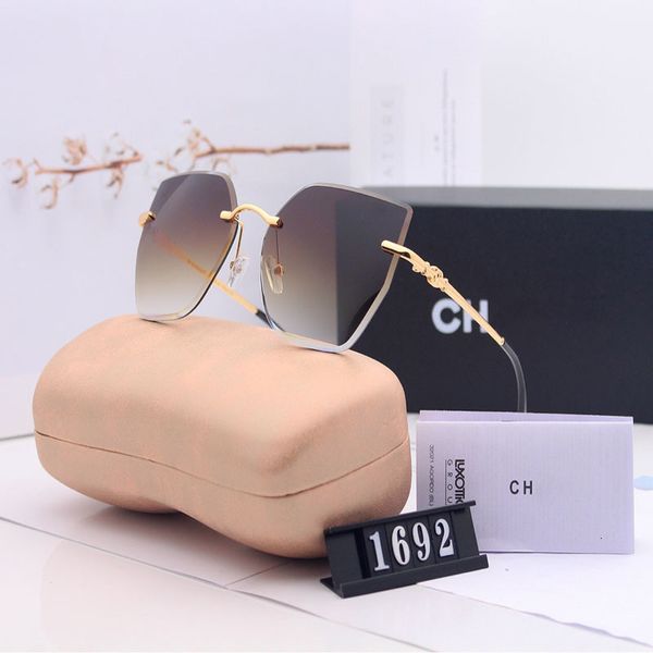 

2021 new ladies polarized color gradient frameless fashion trend sunglasses famous designer uv400 0bf9, White;black