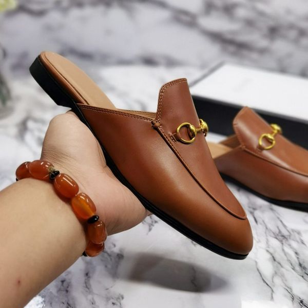 

2021 100% leather men woman slippers soft cowhide lazy women shoes metal buckle beach slides mules princetown classic lady slipper large siz, Black