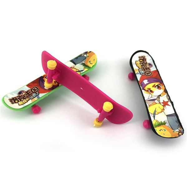 

finger skateboard desktoys creative fingertips children's finger sports toys0