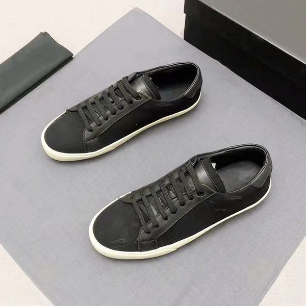 

designer men skateboard casual shoes classic black white leather canvas letter embroidery print low flat soled man platform sneakers leisure