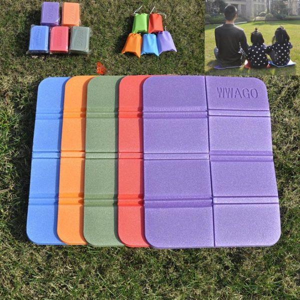 Outdoor-Pads XPE Klappsitzkissen Campingausrüstung Est Strandmatte Faltbare tragbare kleine Picknickdecke Matten Wasserdicht Pa