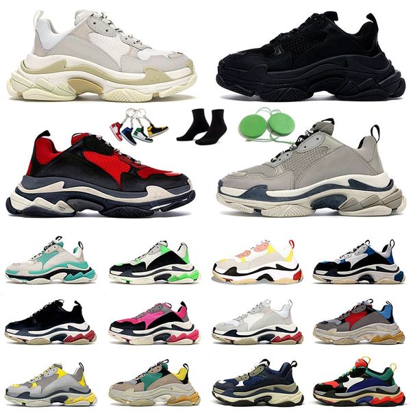 

wholesale triple s fashion shoes platform sneakers men's women's luxurys designers sports black white grey pink blue red trainers