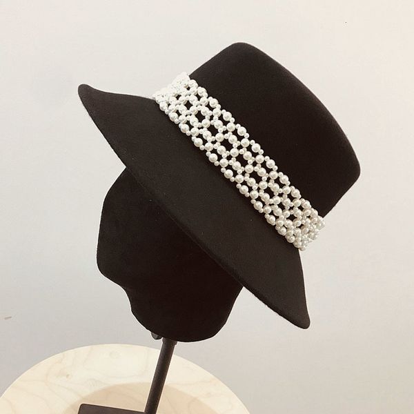 

2021 new clssical handmade pearls band wool warm wide brim church cloche women hats lady winter fedoras white black camel 1ds1, Blue;gray