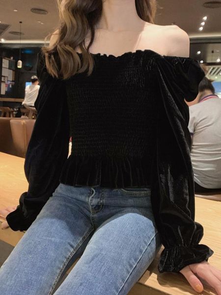 

women's blouses & shirts 2021 early spring french court collarbone exposed slim fitting trumpet sleeve design sense of minority shirt w, White