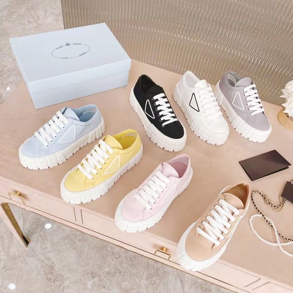 

2021 fashion women casual shoes luxury designer nylon low lace up comfortable thick soled old dad sports trainers leisure outdoor platform s, Black