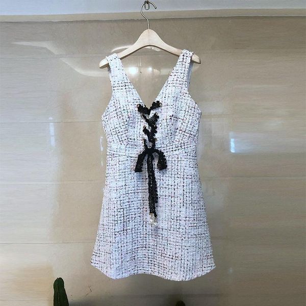 

tailor shop custom made fashion v-neck drawstring lace sleeveless dress, Black;gray