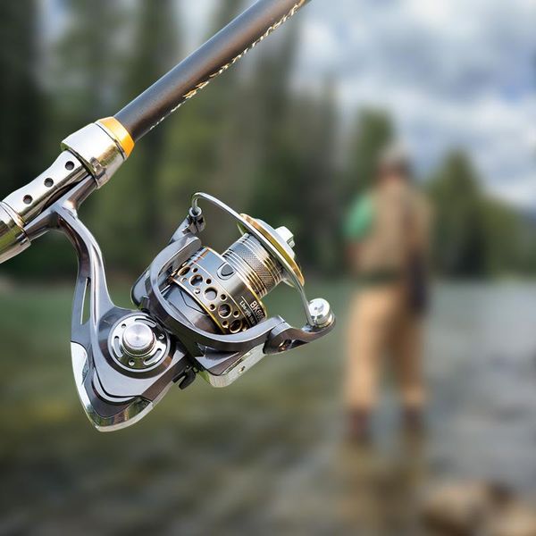 

baitcasting reels 2000-7000 series fishing reel spinning metal spool wheel for sea trout carp pikes fish pesca